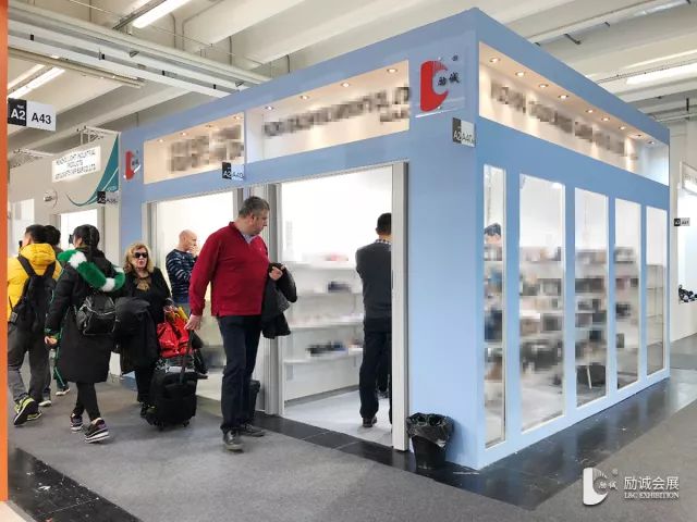 小励说展会：小展台"如何变"大空间"